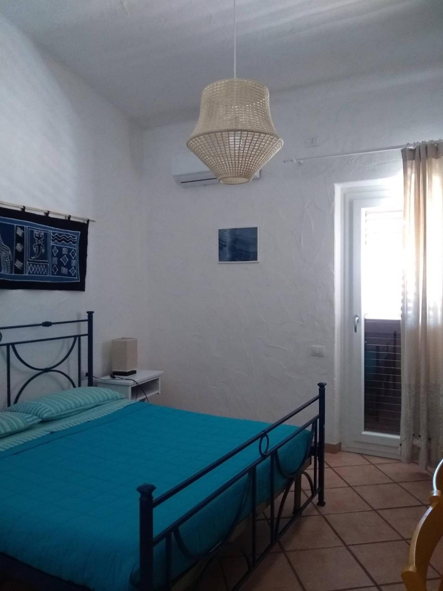 Capo Blu - Santa Margherita Di Pula Villa Luaran gambar