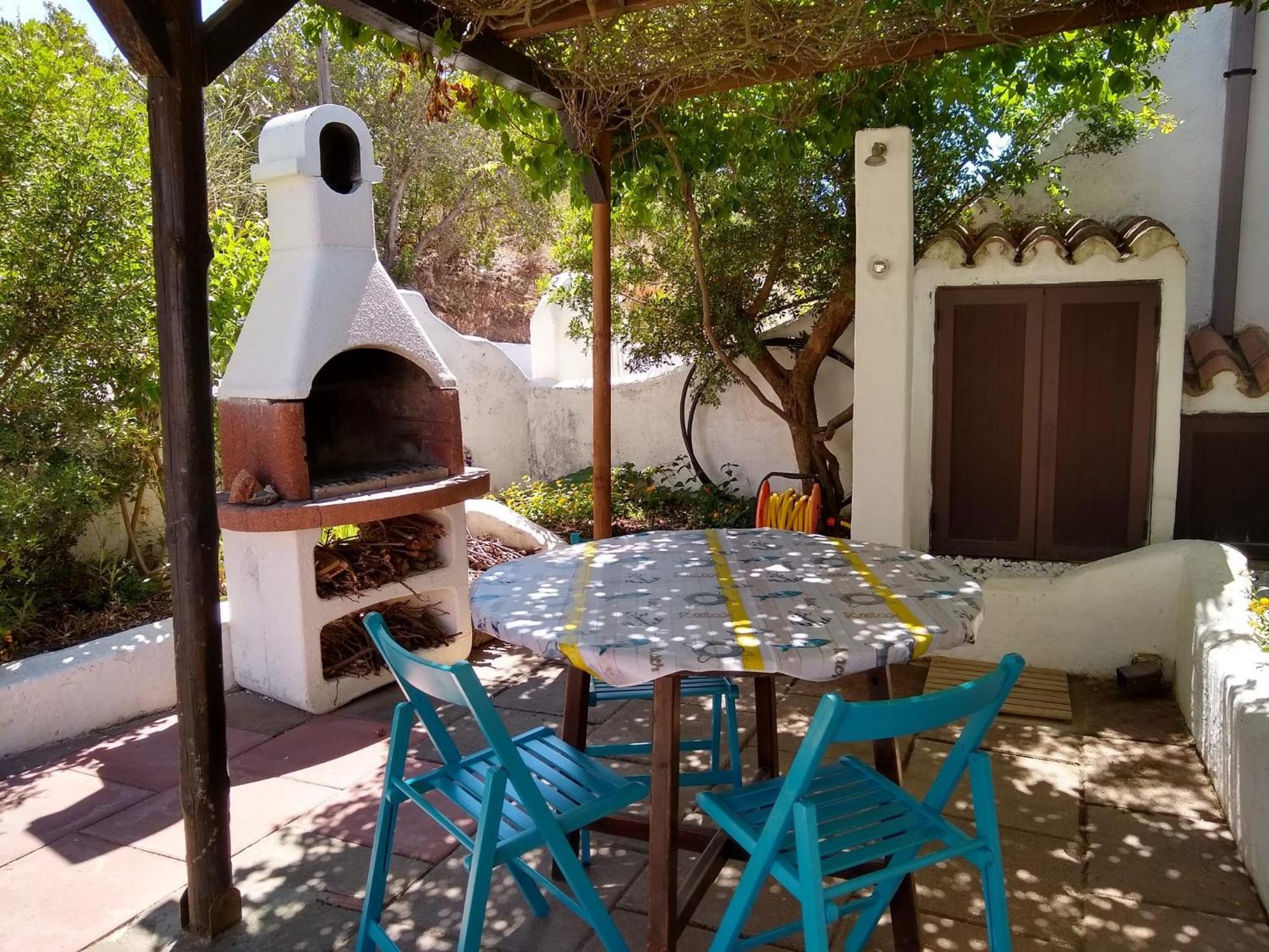 Capo Blu - Santa Margherita Di Pula Villa Luaran gambar